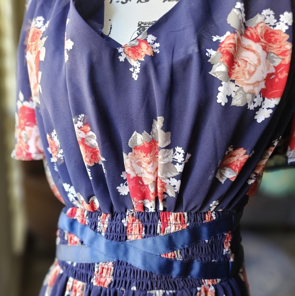 Just Fab Women's Dress - Picture 2 of 6